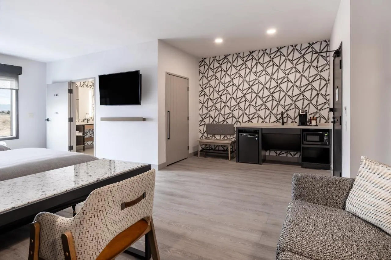 Atwell Suites - Denver Airport Tower Road By Ihg USA